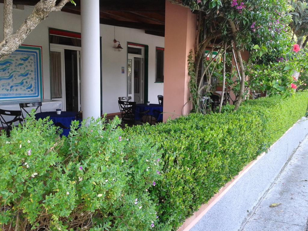 Da Zio Pino Hotel Maratea Exterior photo